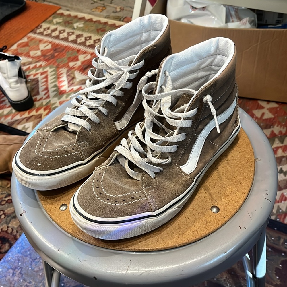 Vans high tops - grey w/ white stitching - men’s size 7.0 / women’s 8.5 - used